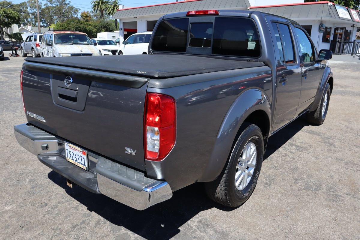 Used 2016 Nissan Frontier SV image 6