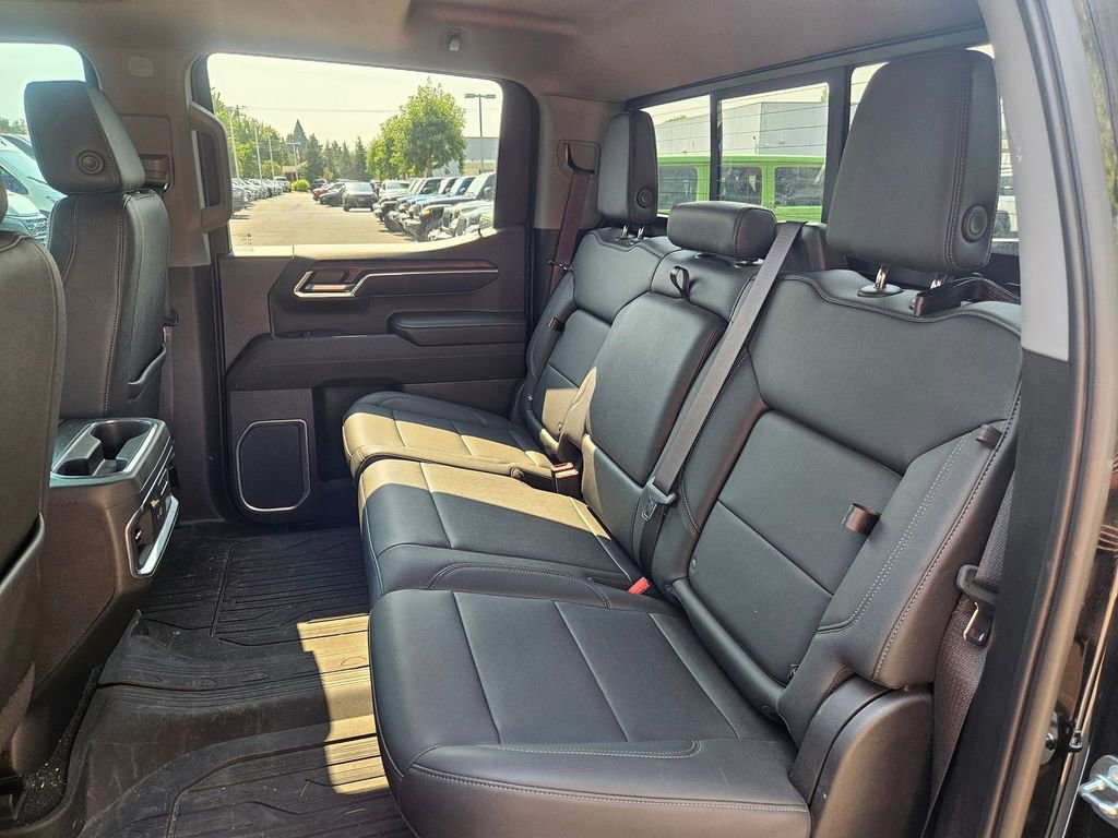 Used 2023 GMC Sierra 1500 SLT w/ SLT Premium Package image 15
