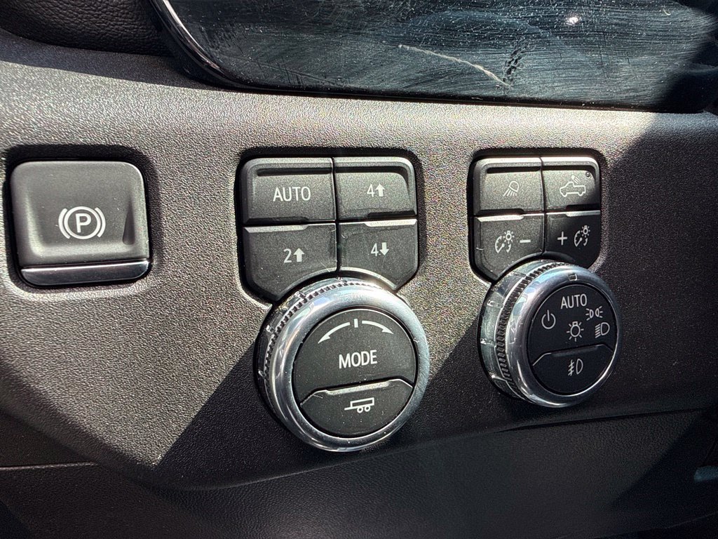Certified 2025 GMC Sierra 2500 SLT AWD/4WD image 24