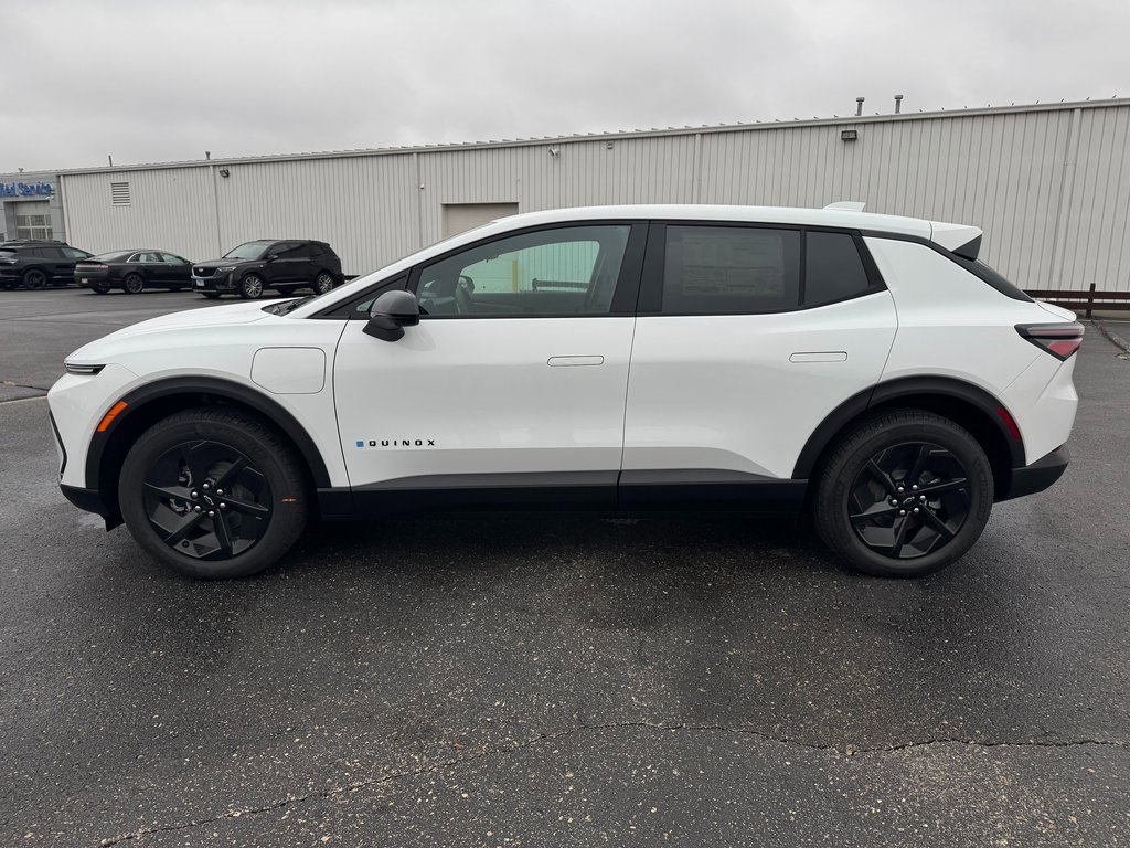 New 2026 Chevrolet Equinox EV LT image 2