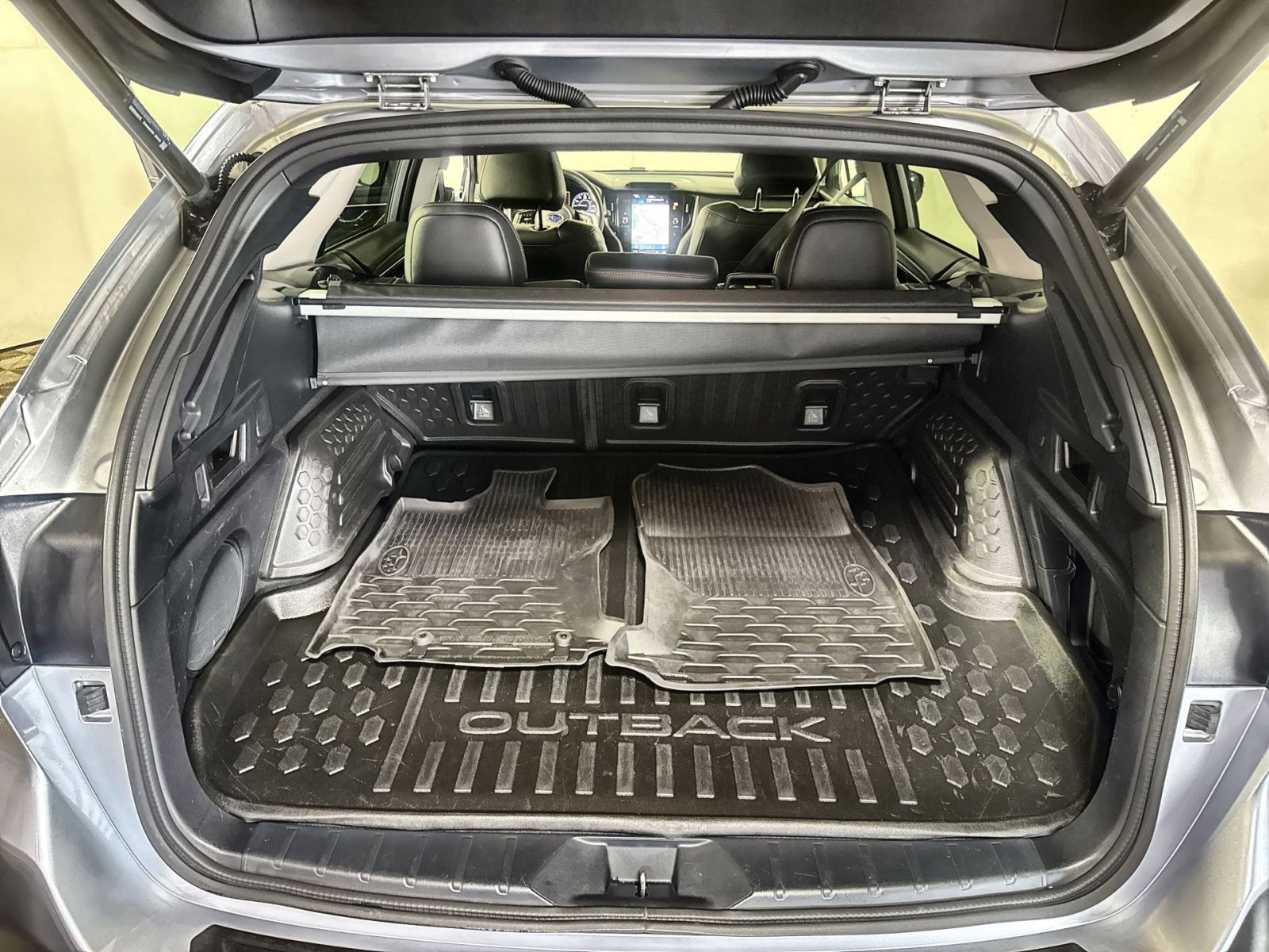 Used 2022 Subaru Outback Limited image 26