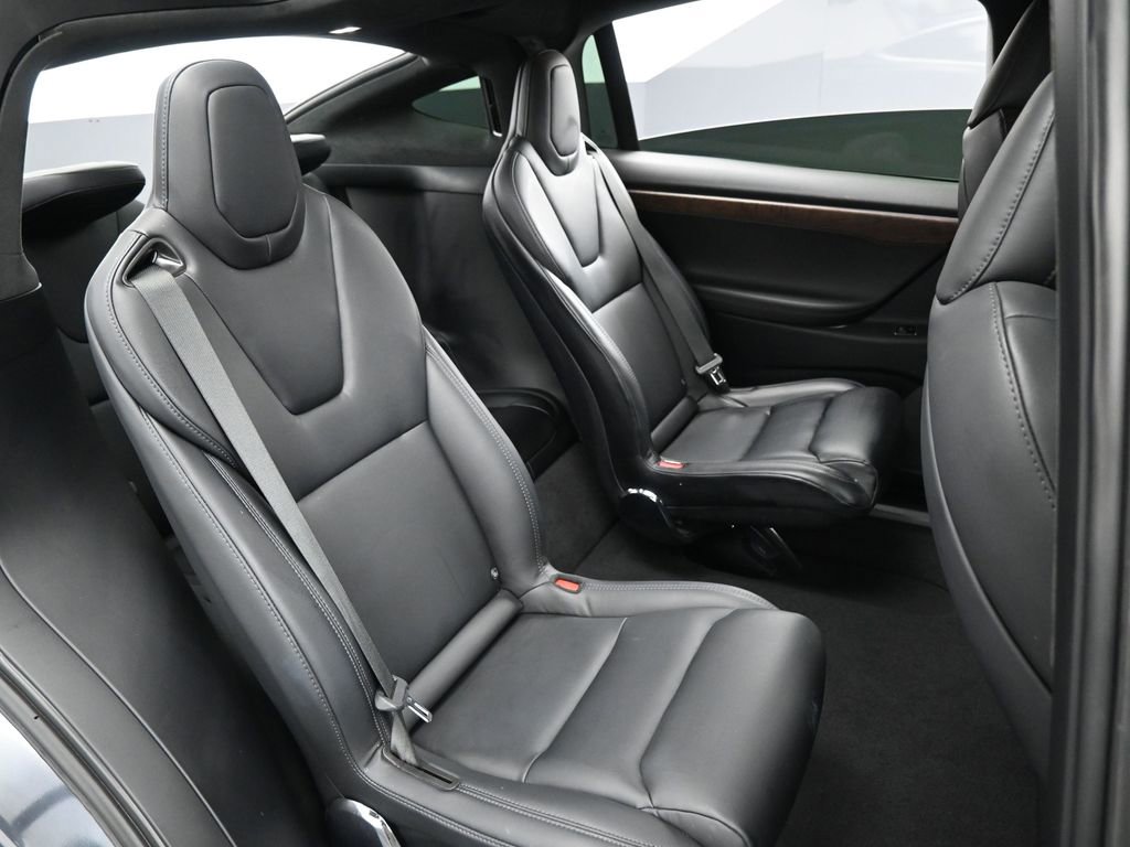 Used 2020 Tesla Model X Long Range image 32