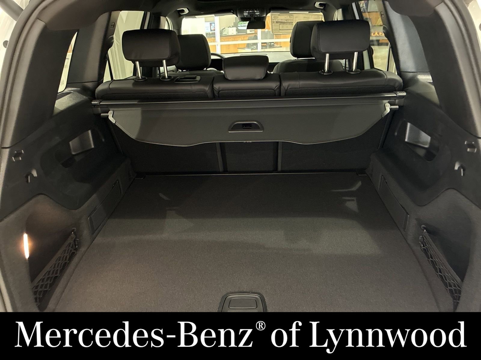 New 2026 Mercedes-Benz GLB 250 4MATIC image 8