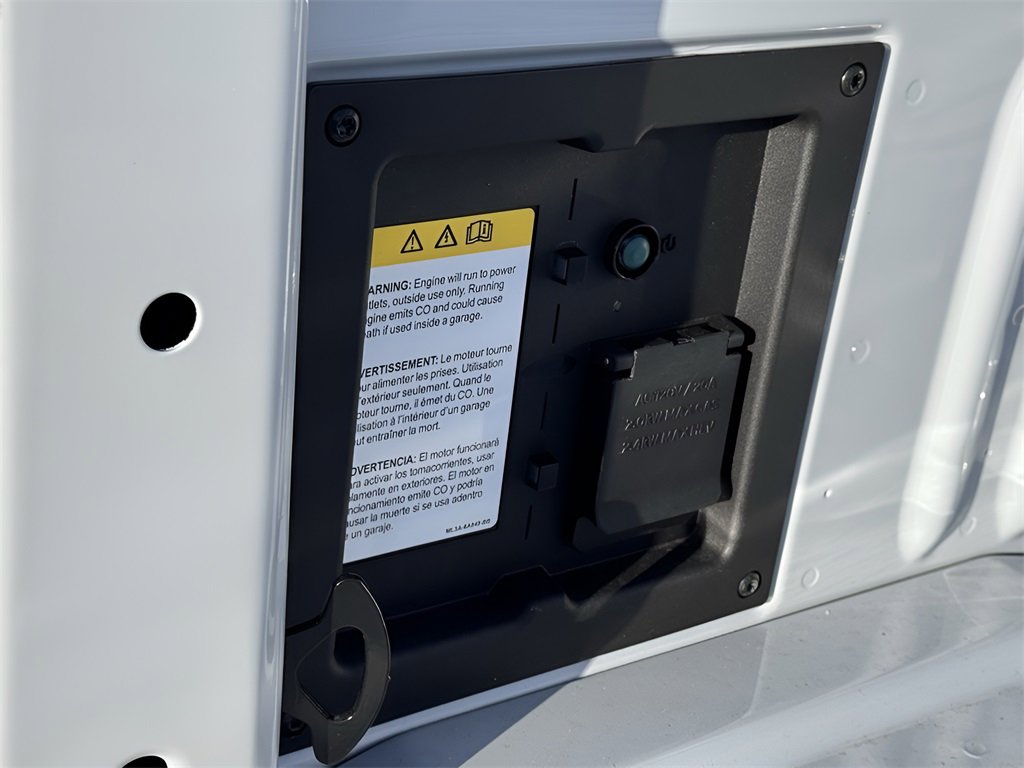 New 2025 Ford F150 Platinum w/ FX4 Off-Road Package image 42