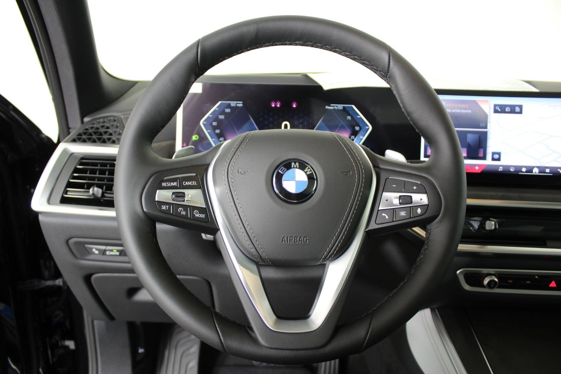 New 2026 BMW X5 xDrive40i AWD/4WD image 15