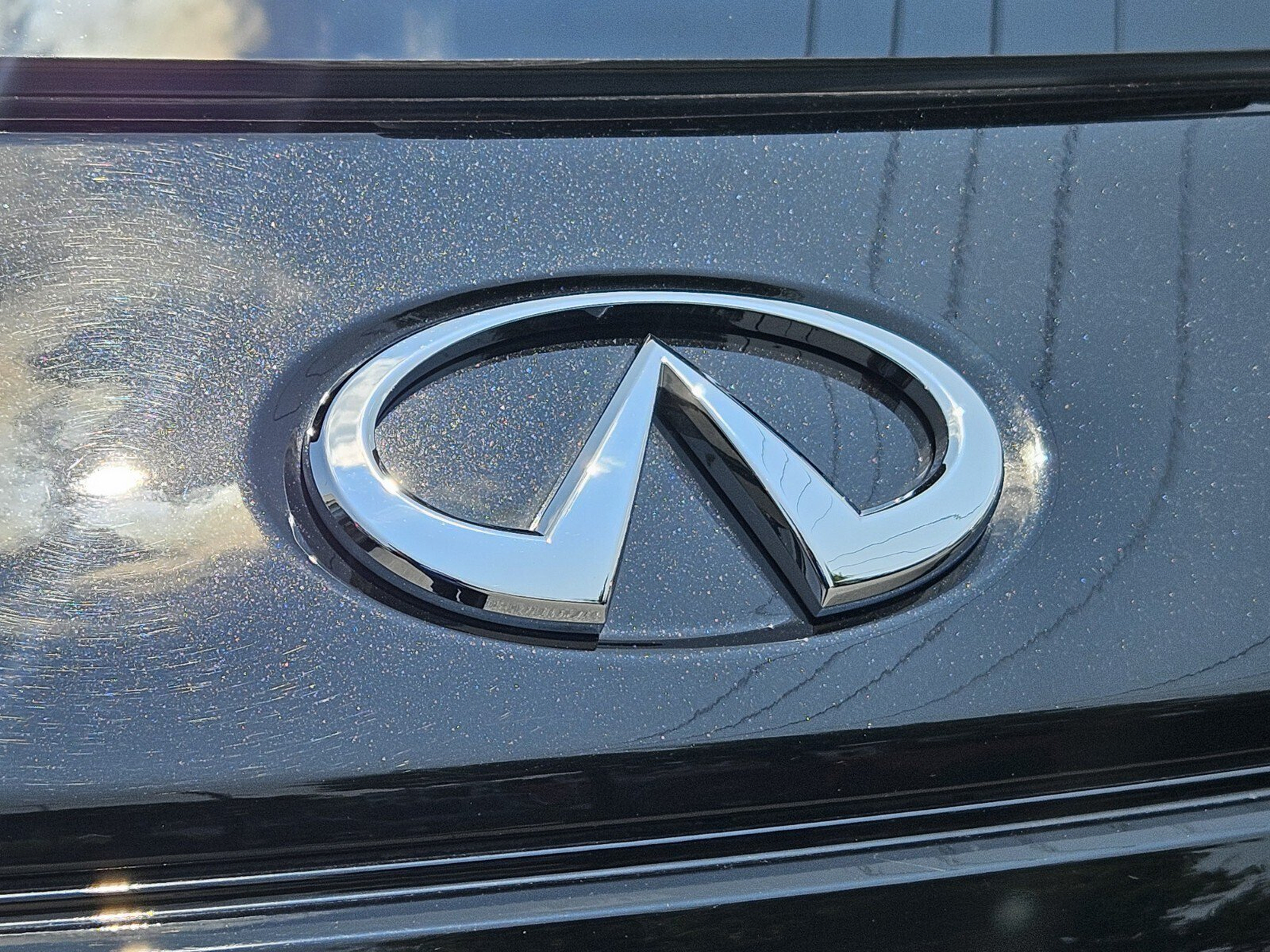 Used 2023 INFINITI QX60 Luxe w/ Cargo Package AWD/4WD image 32