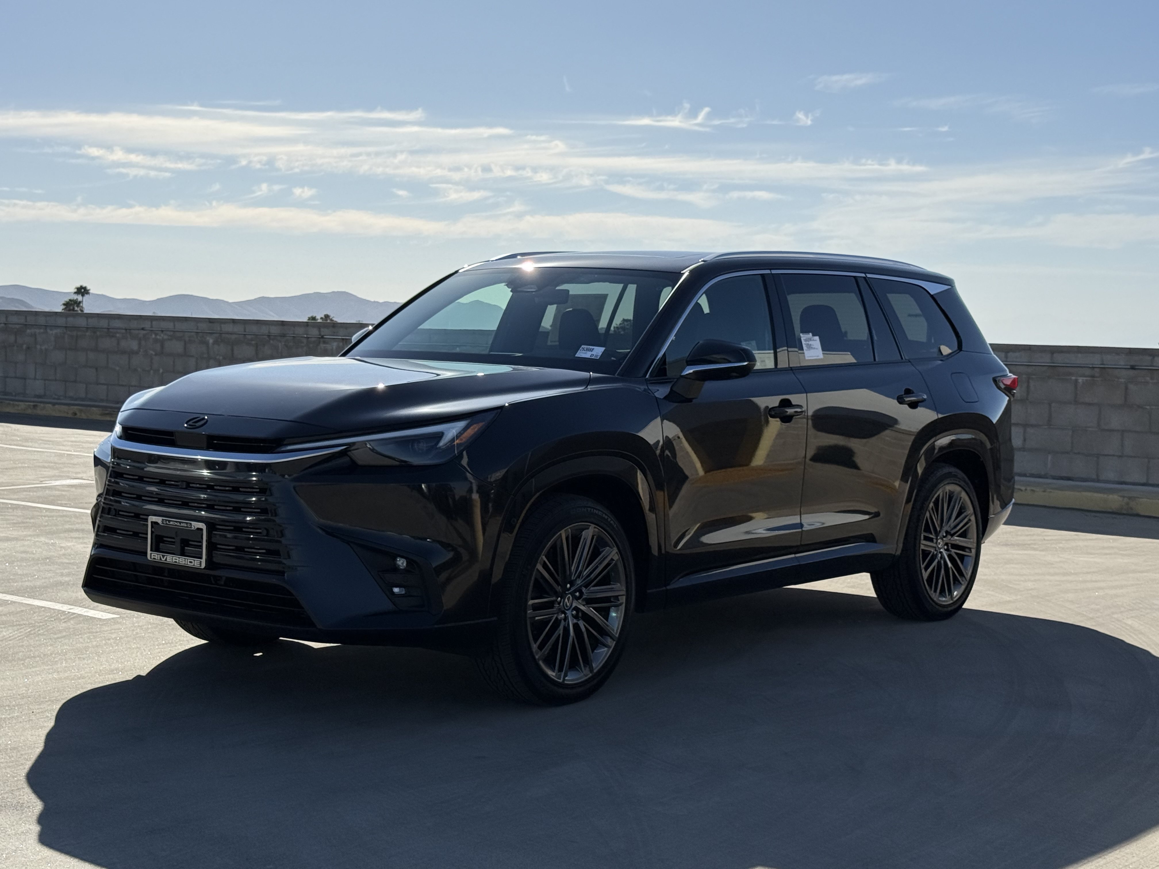 New 2026 Lexus TX 550h AWD Plug-In Hybrid w/ Technology Package image 8