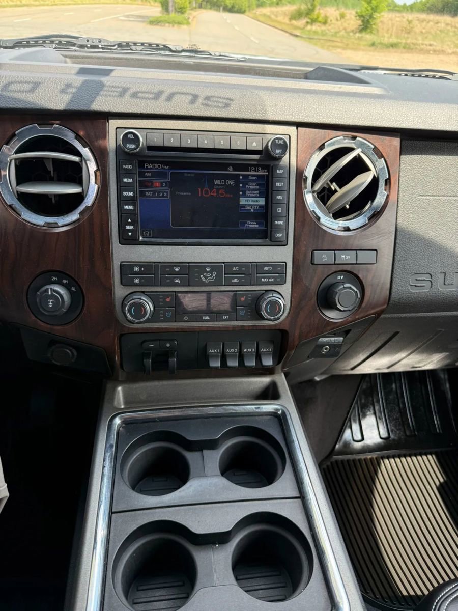 Used 2011 Ford F250 Lariat w/ Lariat Ultimate Pkg AWD/4WD image 15