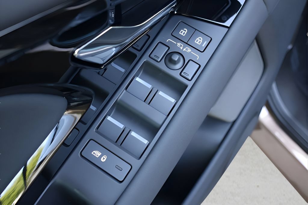 New 2026 Land Rover Range Rover Evoque Dynamic SE AWD/4WD image 11