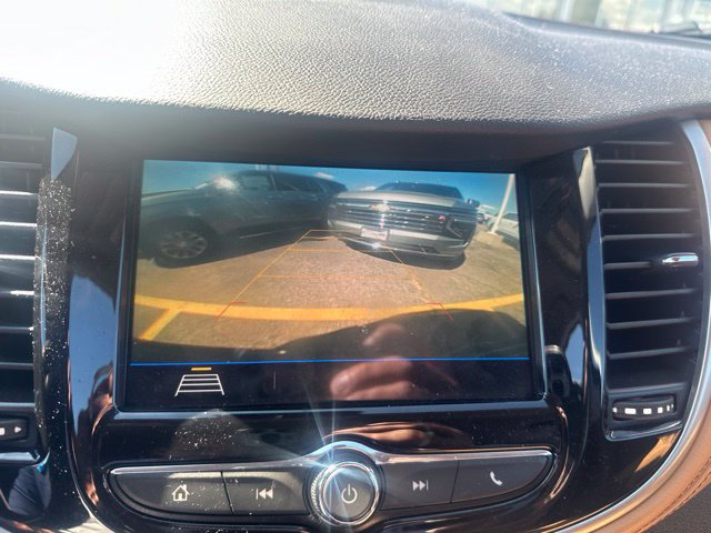 Used 2018 Chevrolet Trax LT w/ LT Convenience Package AWD/4WD image 16