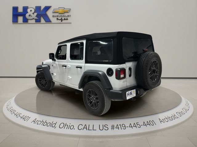 Used 2024 Jeep Wrangler Unlimited Sport AWD/4WD image 4