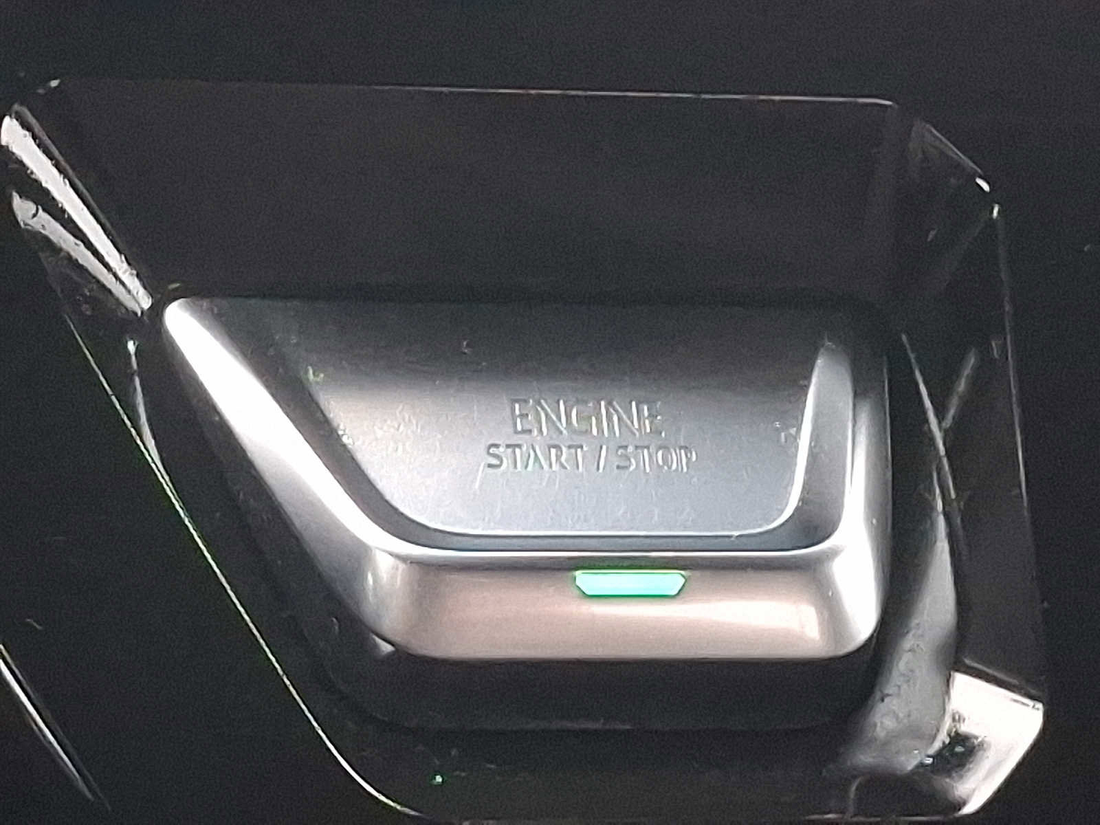 Used 2022 GMC Sierra 1500 AT4 w/ AT4 Premium Package image 23