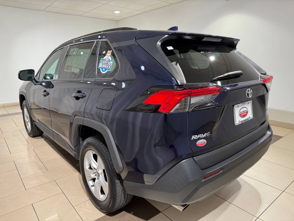 Used 2020 Toyota RAV4 XLE w/ Convenience Package AWD/4WD image 3