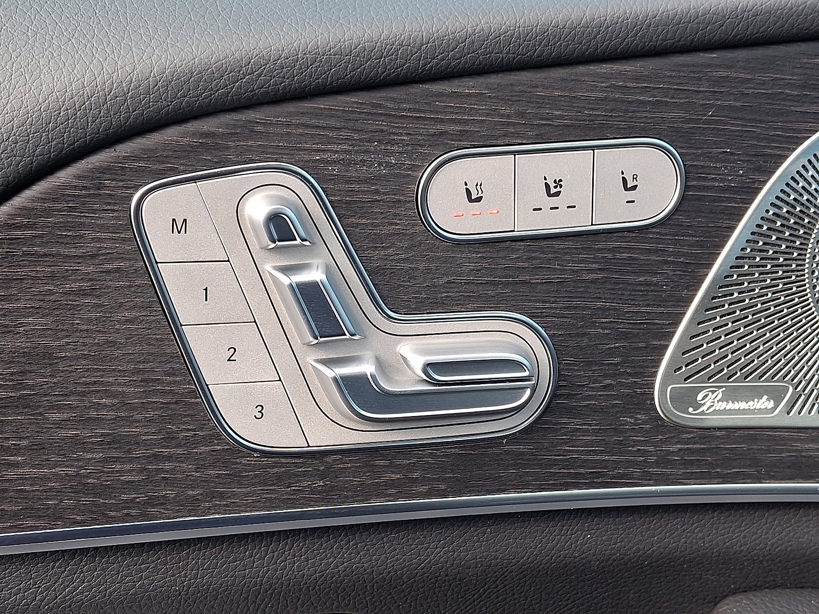 New 2026 Mercedes-Benz GLS 450 4MATIC image 16