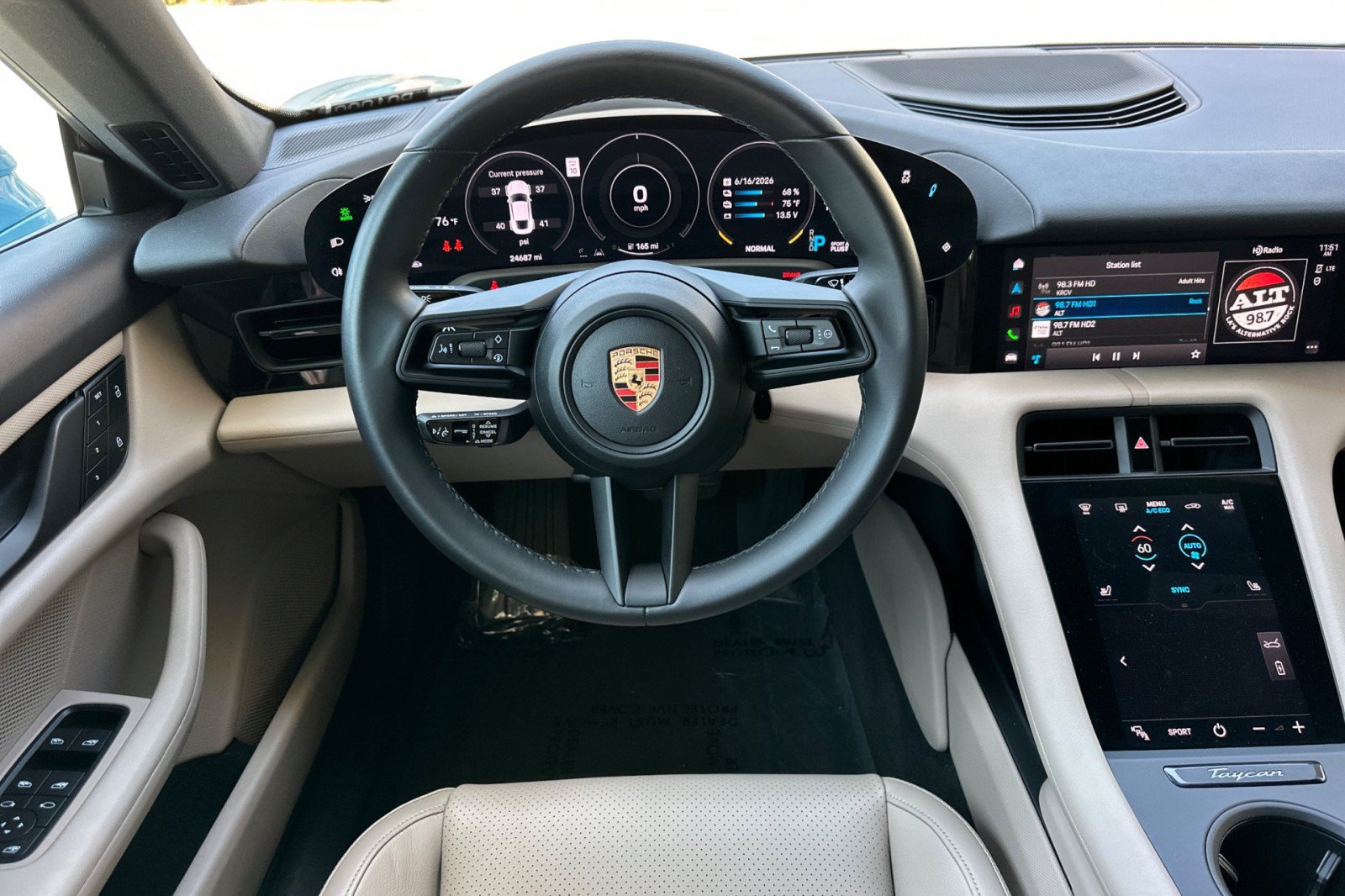 Certified 2023 Porsche Taycan RWD image 14