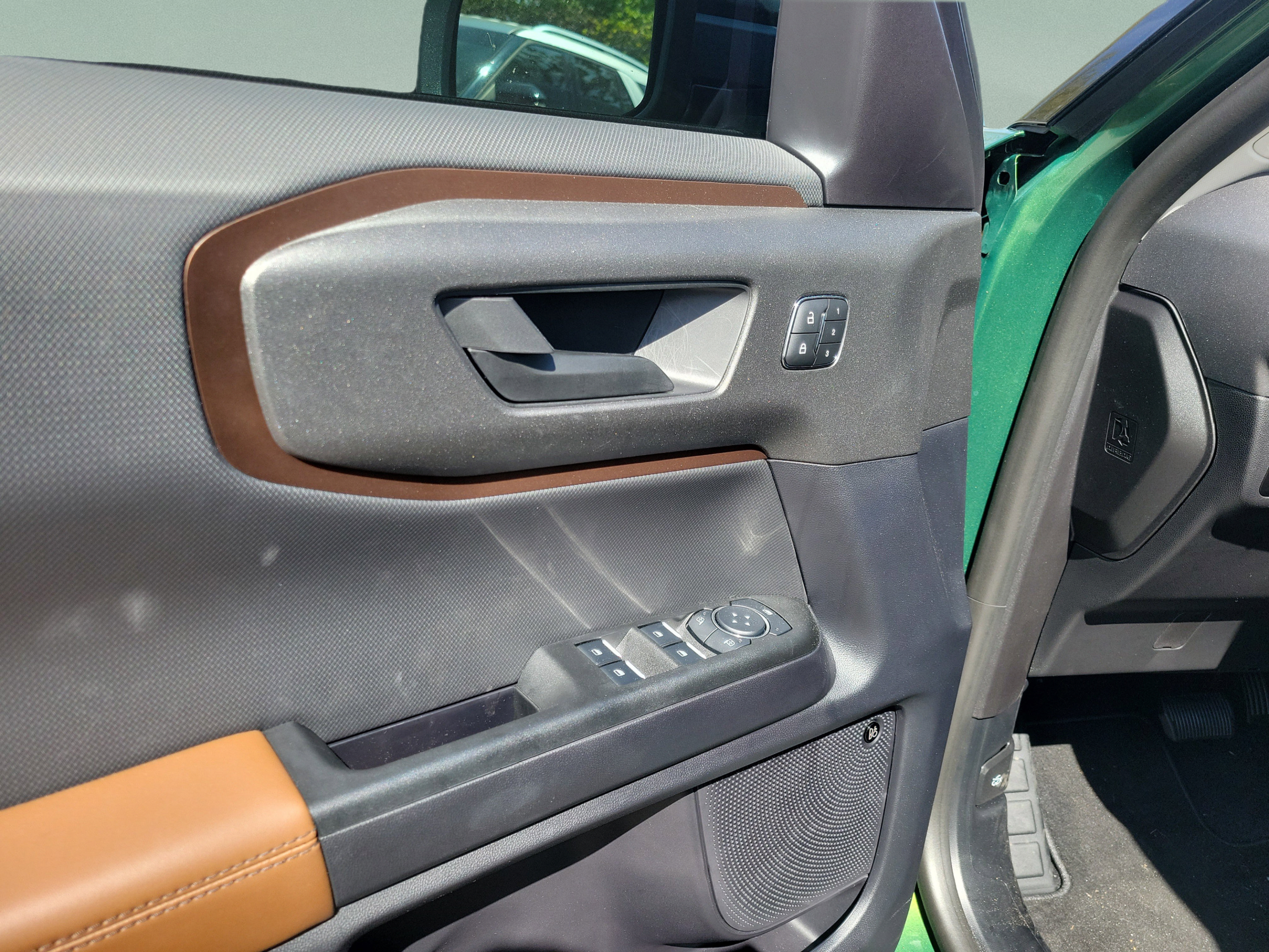 New 2025 Ford Bronco Sport Outer Banks w/ Outer Banks Tech Package+ AWD/4WD image 6