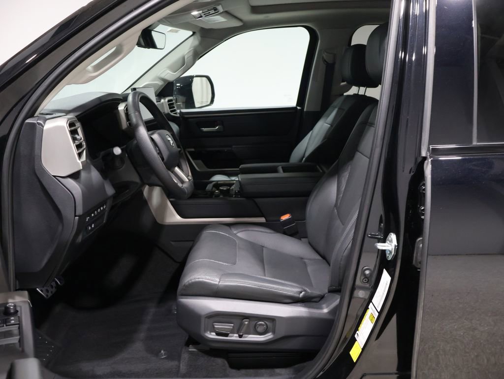 Used 2024 Toyota Tundra Limited image 12