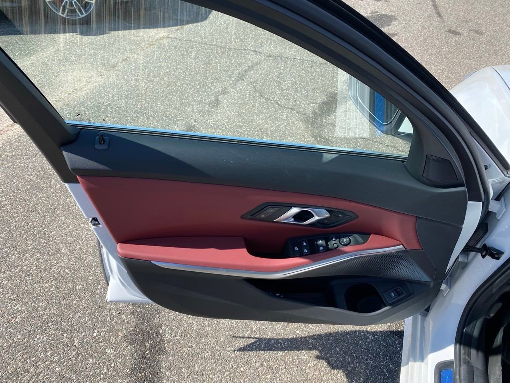 New 2026 BMW 330i xDrive Sedan w/ Convenience Package image 12