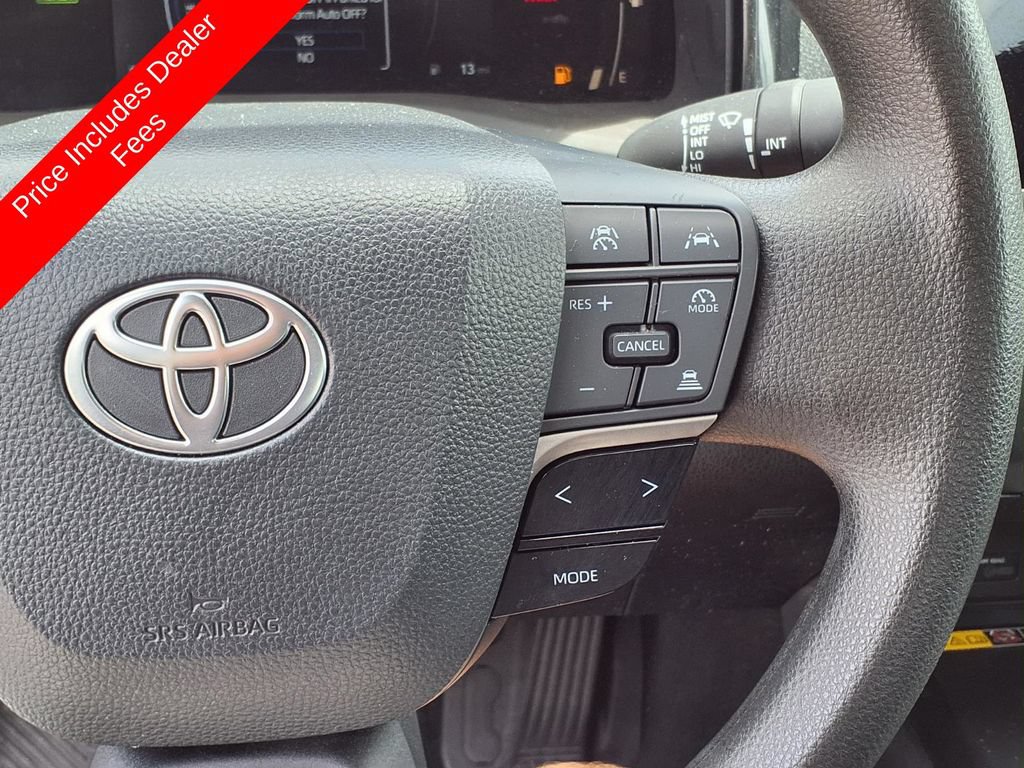 Used 2025 Toyota Camry LE FWD image 29