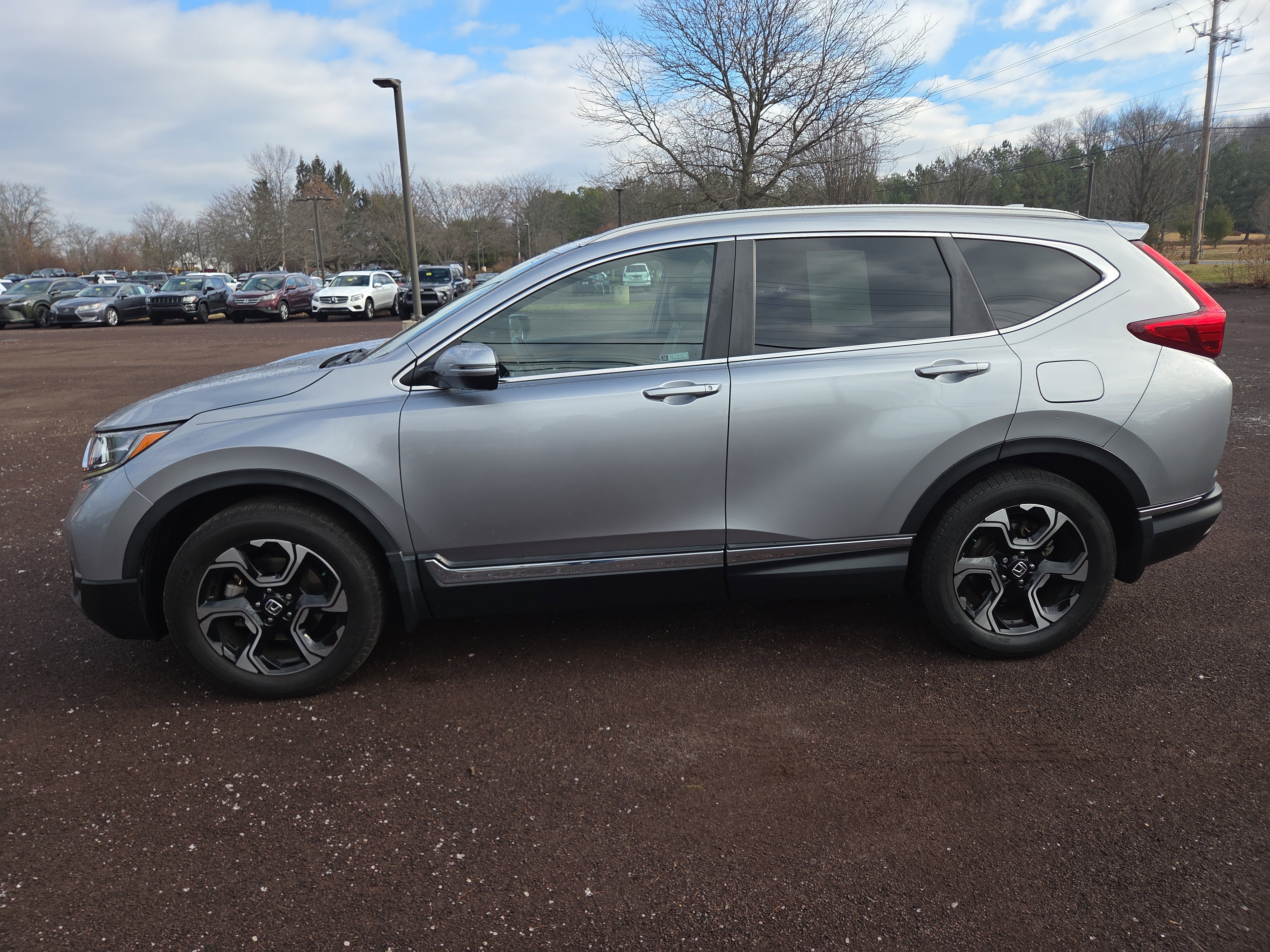 Used 2019 Honda CR-V Touring image 5