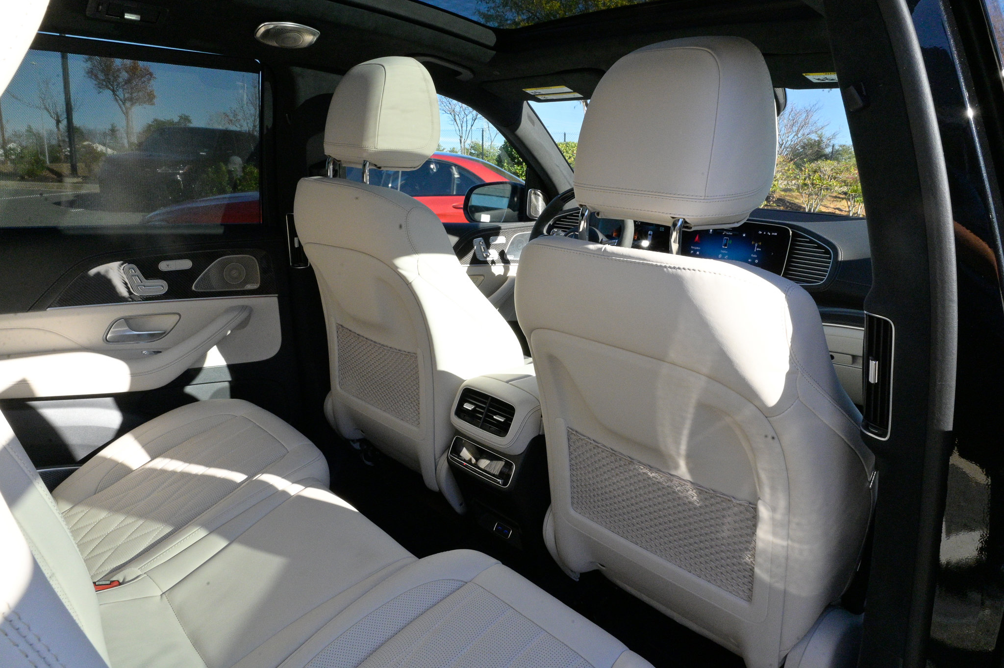 Used 2025 Mercedes-Benz GLS 63 AMG 4MATIC image 48