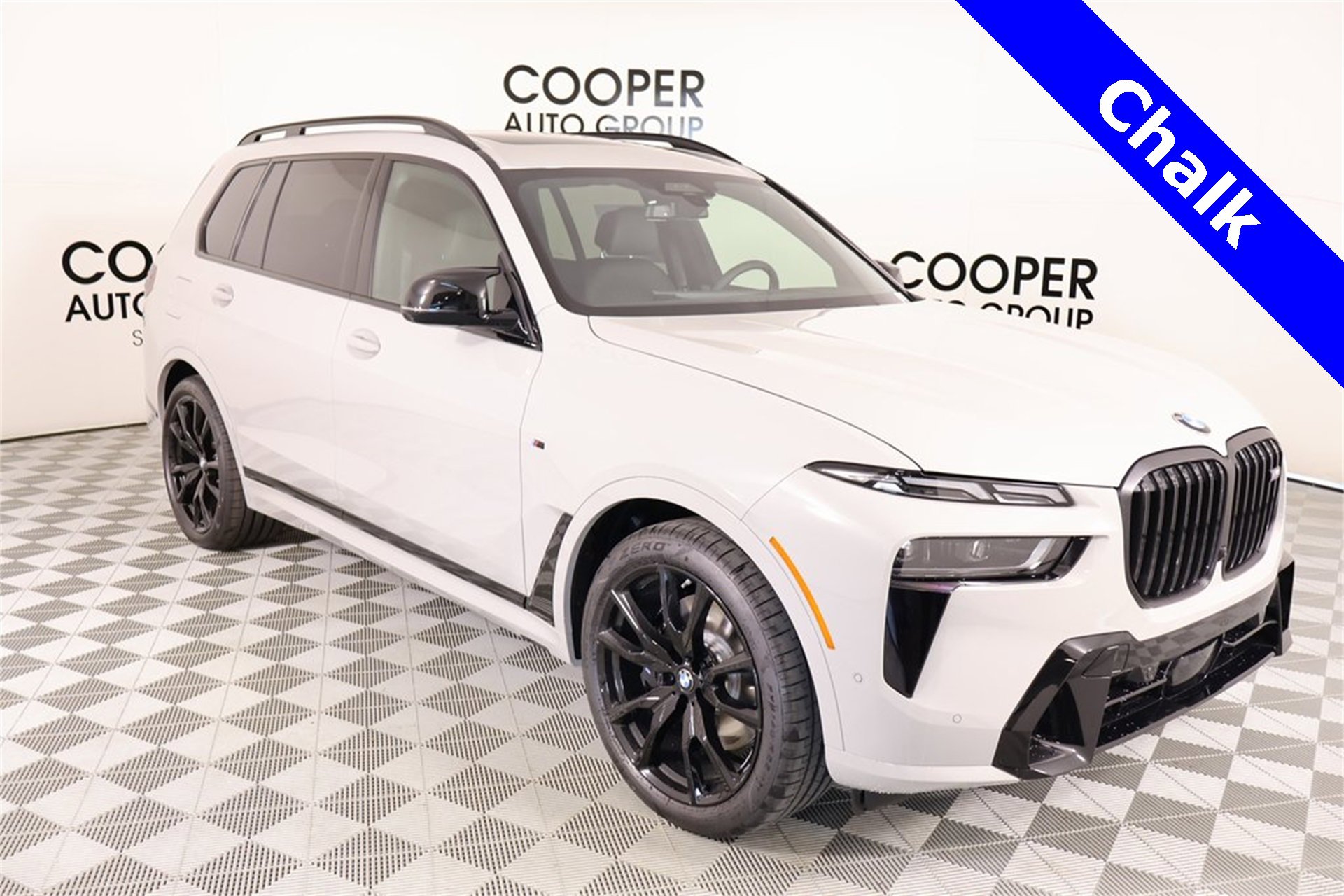 New 2026 BMW X7 M60i