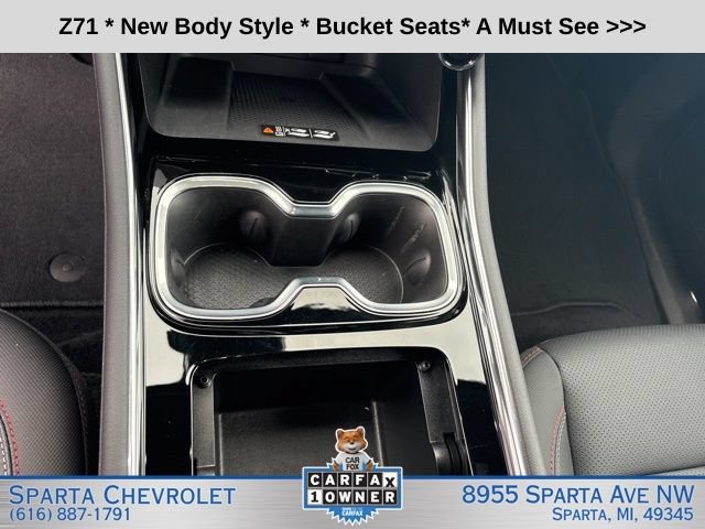 Used 2025 Chevrolet Traverse Z71 AWD/4WD image 16