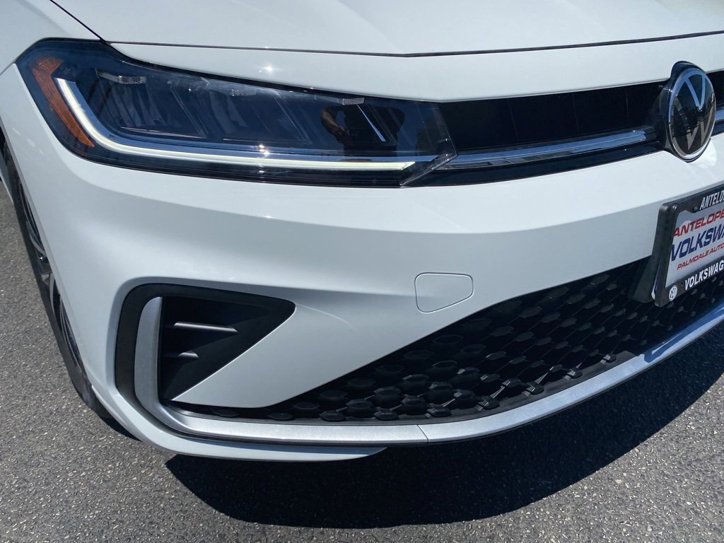 New 2025 Volkswagen Jetta S image 9
