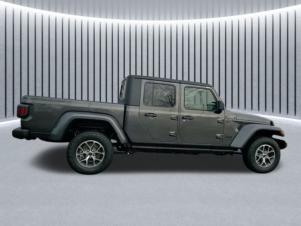 New 2026 Jeep Gladiator Sport AWD/4WD image 6