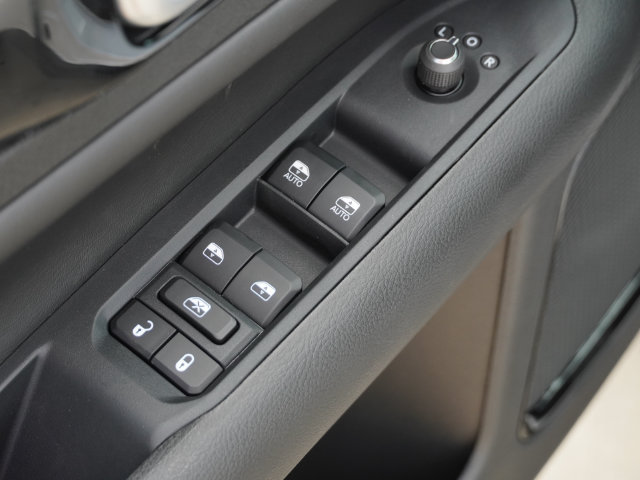 New 2026 Jeep Compass Latitude AWD/4WD image 19