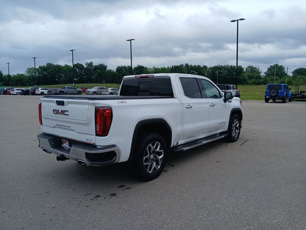 Used 2024 GMC Sierra 1500 SLT w/ SLT Premium Plus Package AWD/4WD image 8