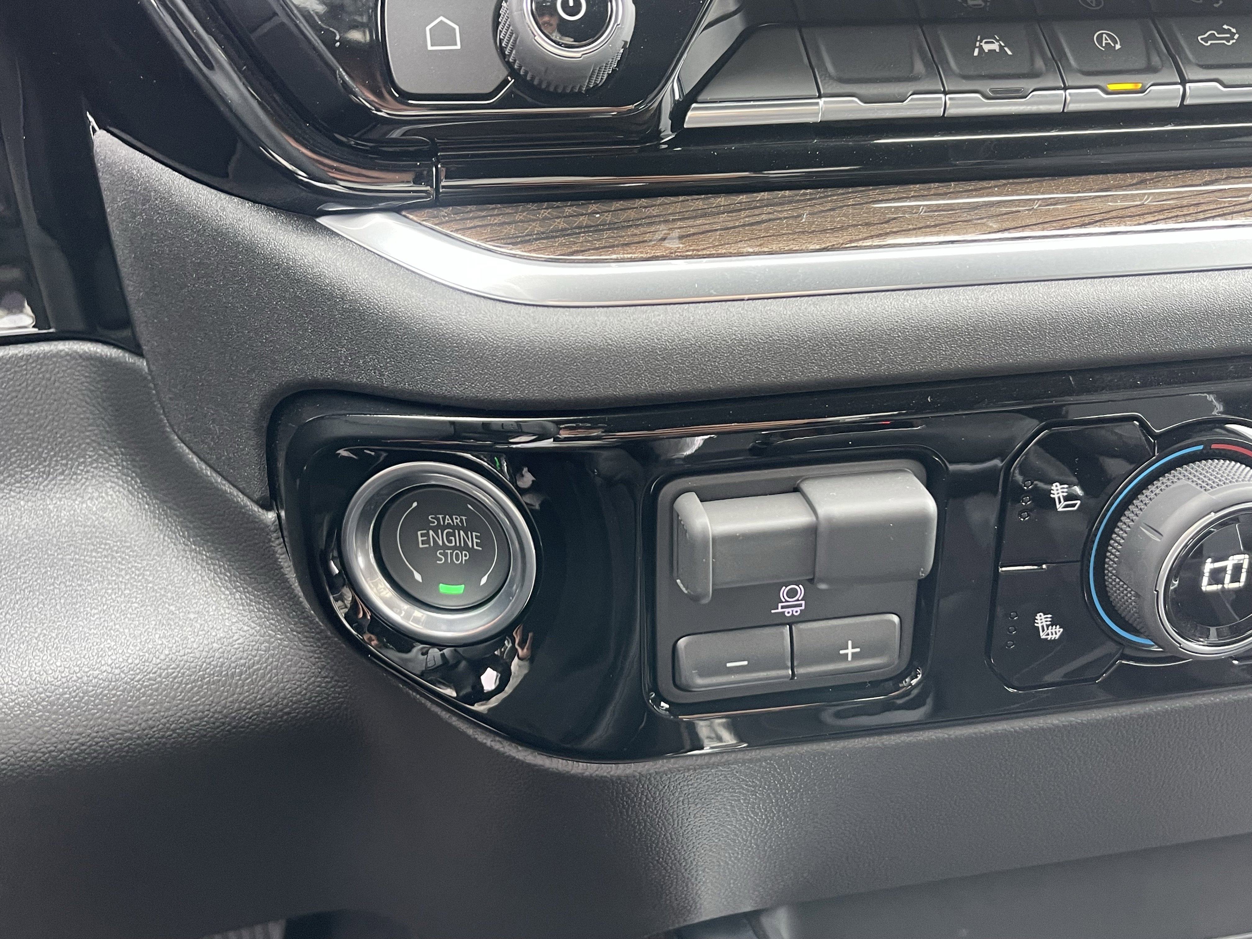 New 2026 Chevrolet Silverado 1500 LT Trail Boss w/ Convenience Package II image 18