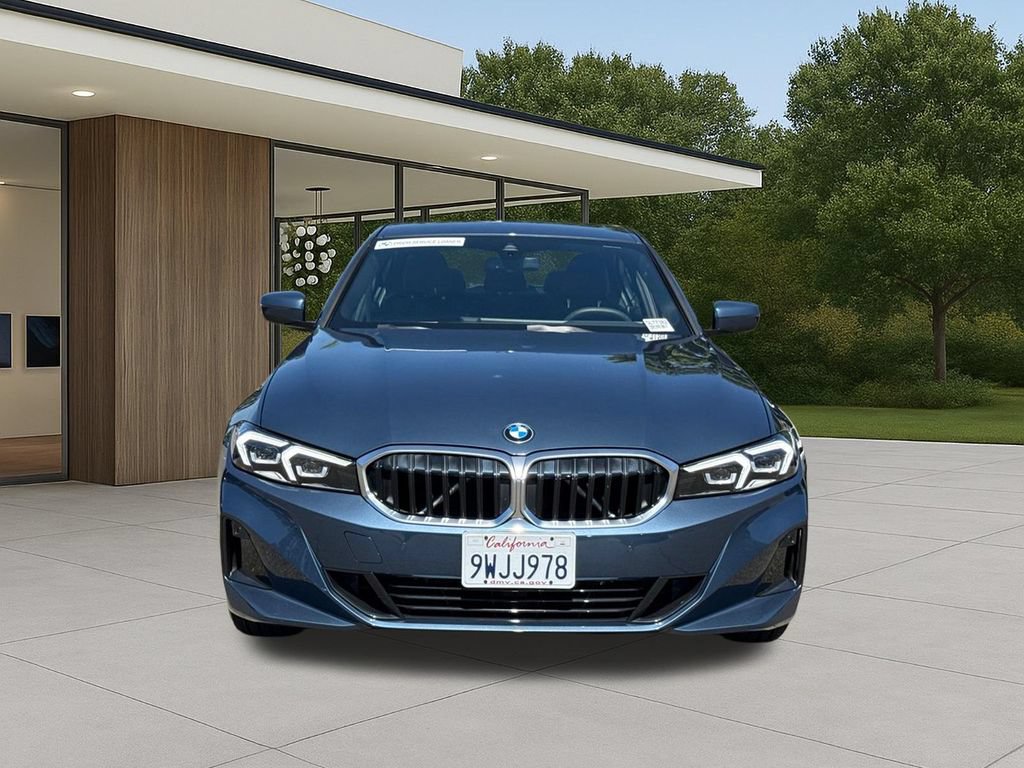 Used 2026 BMW 330i Sedan w/ Convenience Package RWD image 4