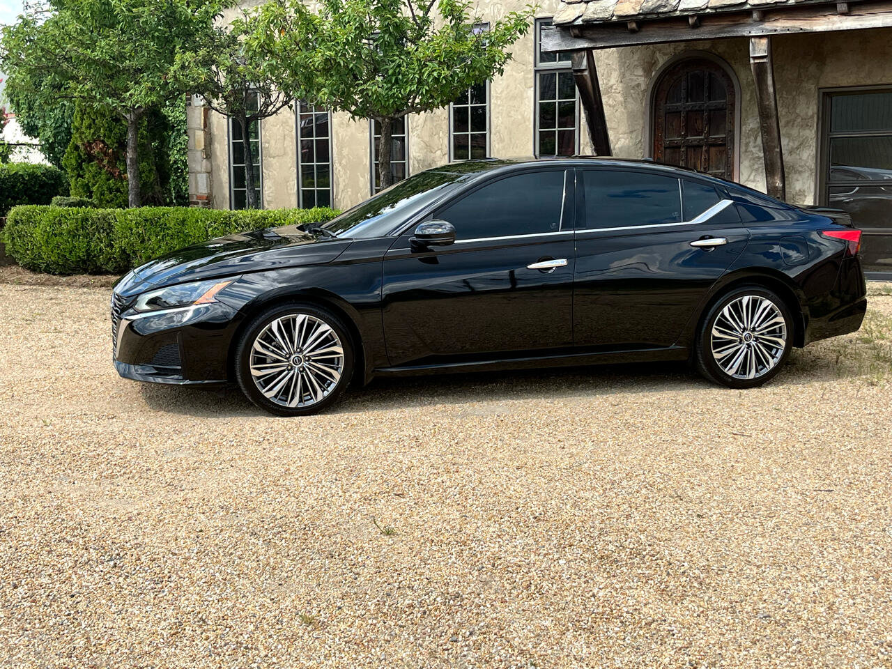 Used 2024 Nissan Altima 2.5 SL image 5