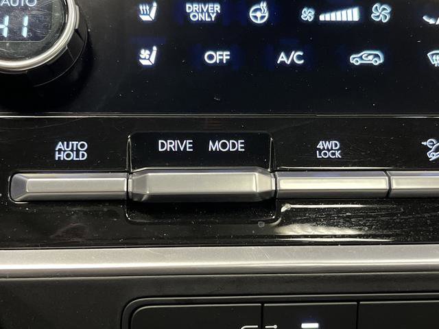 Used 2024 Hyundai Santa Fe Limited AWD/4WD image 25