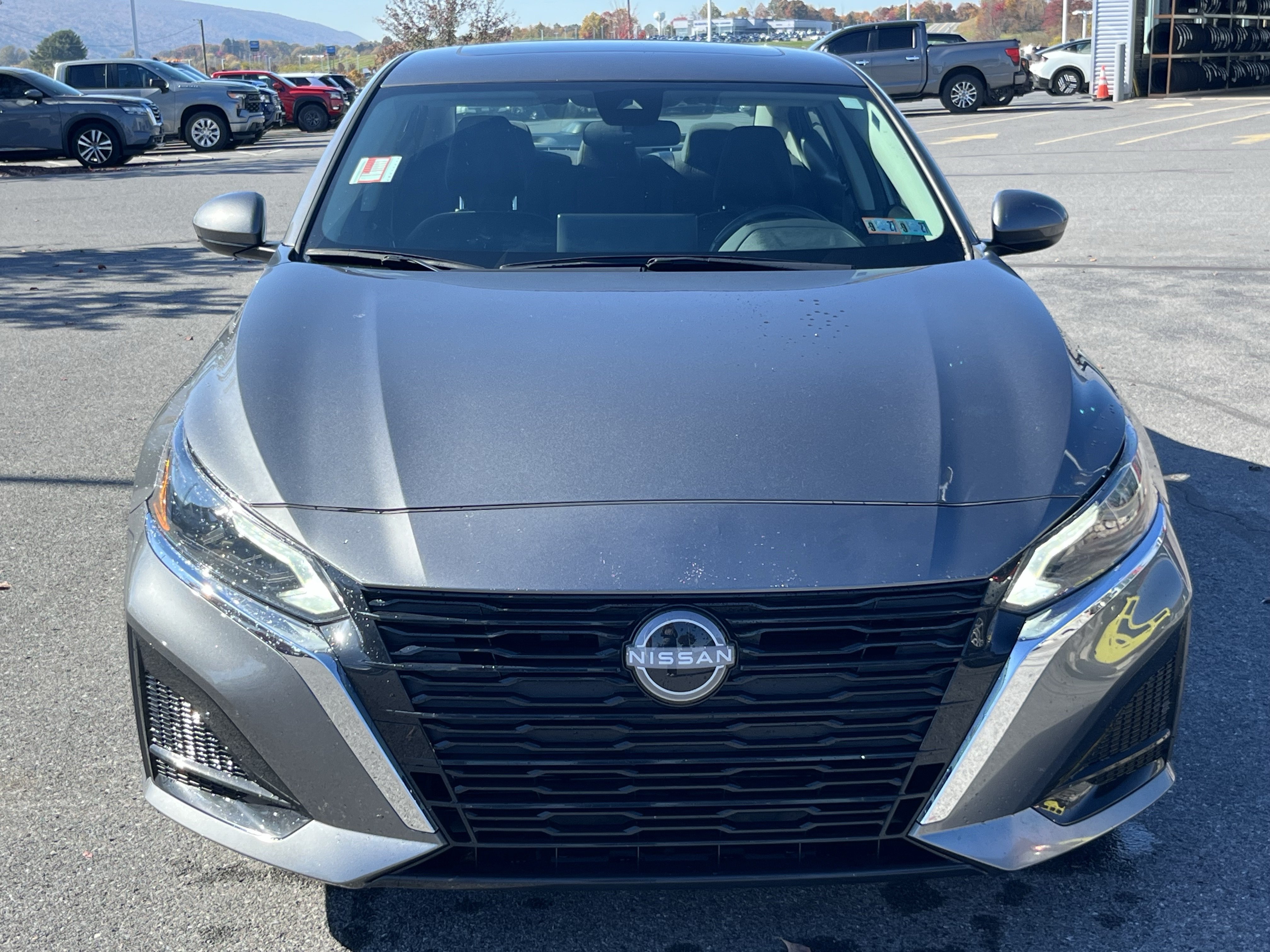 Used 2024 Nissan Altima 2.5 SV w/ SV Premium Package AWD/4WD image 13