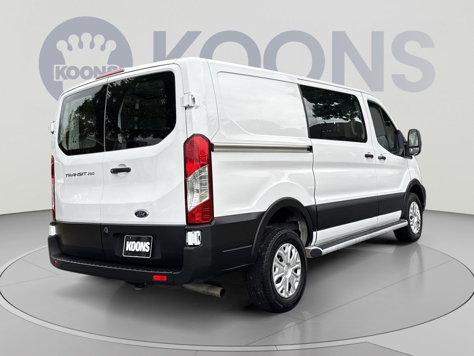 Used 2025 Ford Transit 250 Low Roof w/ Exterior Upgrade Package RWD image 7