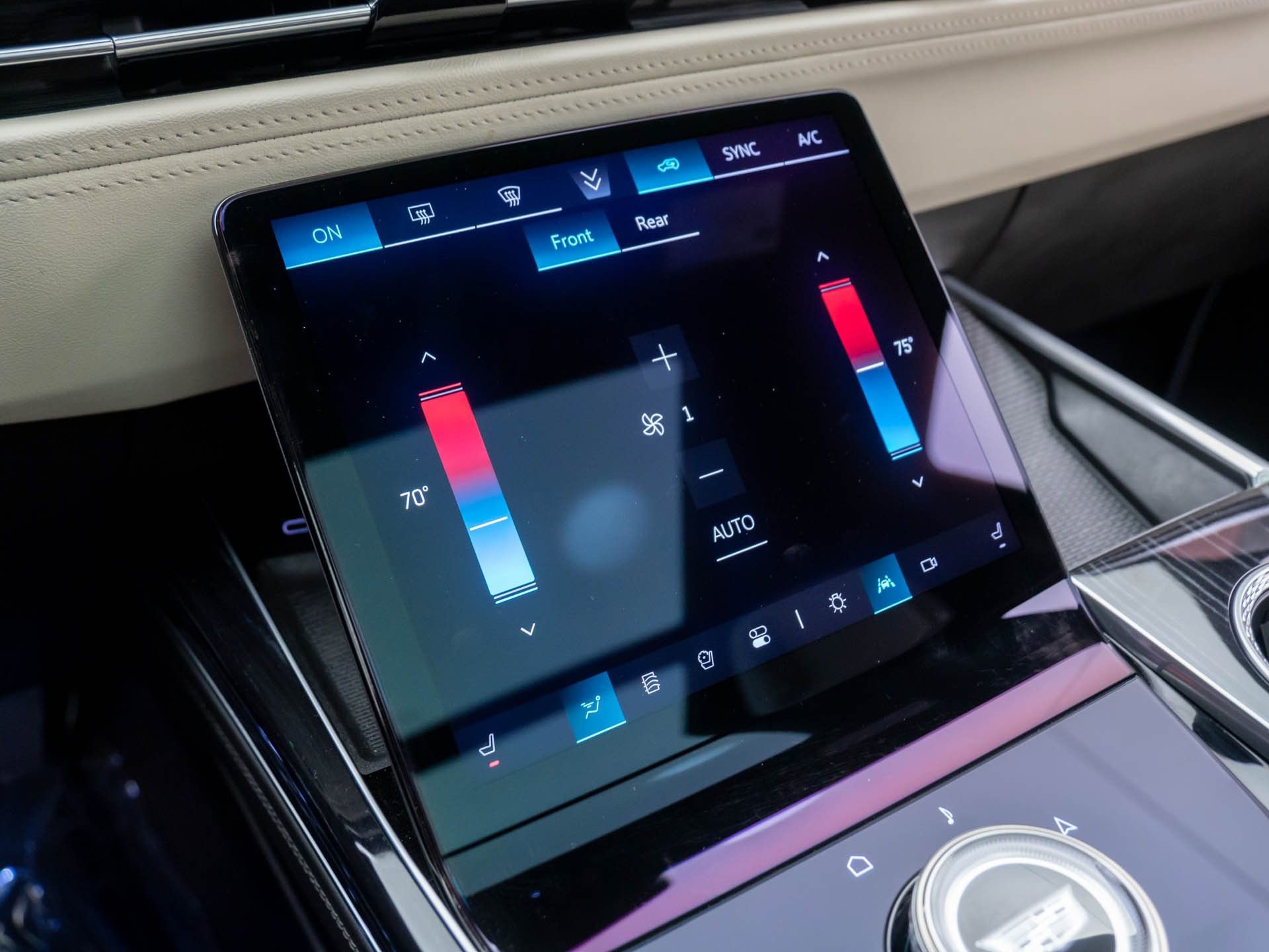 Certified 2025 Cadillac Escalade ESV Sport w/ LPO, ONYX Package image 32