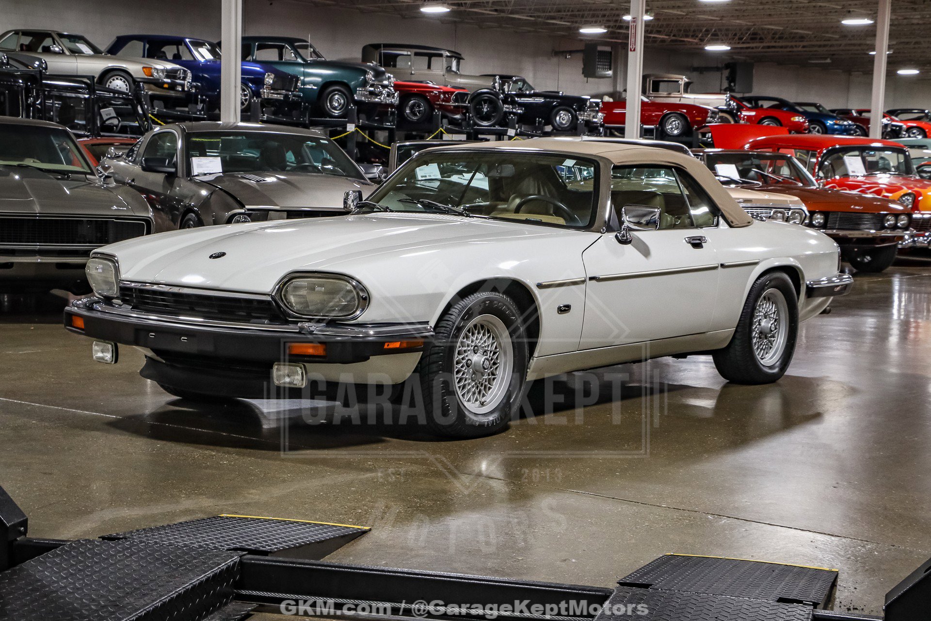 Used 1992 Jaguar XJS V12 Convertible image 3