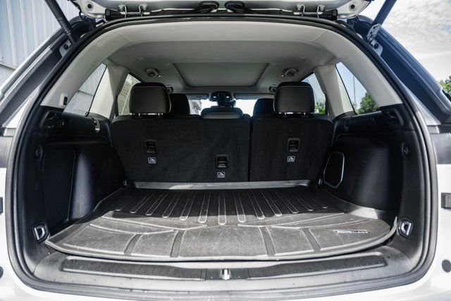 Used 2022 Jeep Grand Cherokee Limited 4xe image 20