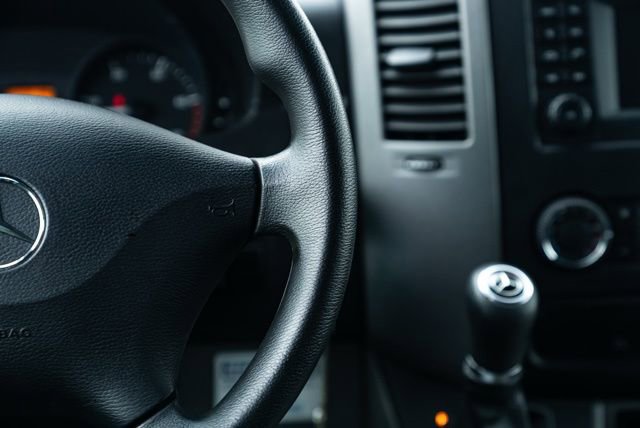 Used 2017 Mercedes-Benz Sprinter 3500 image 27