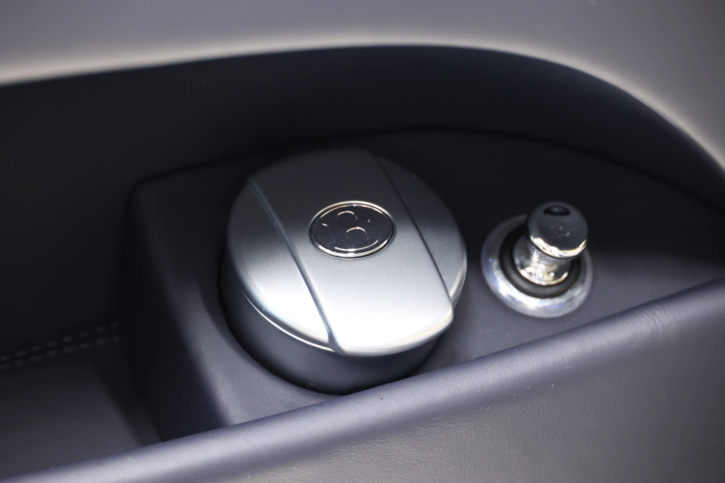 Used 2015 Bentley Flying Spur V8 AWD/4WD image 45
