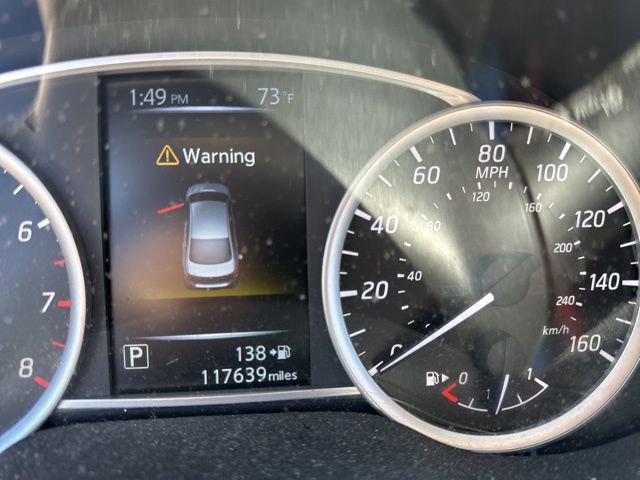 Used 2017 Nissan Sentra SR w/ SR Midnight Edition image 8