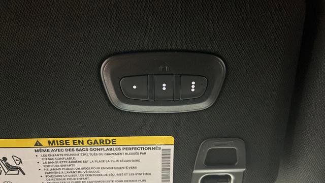 Used 2024 Jeep Grand Cherokee L Limited w/ Black Appearance Package image 28