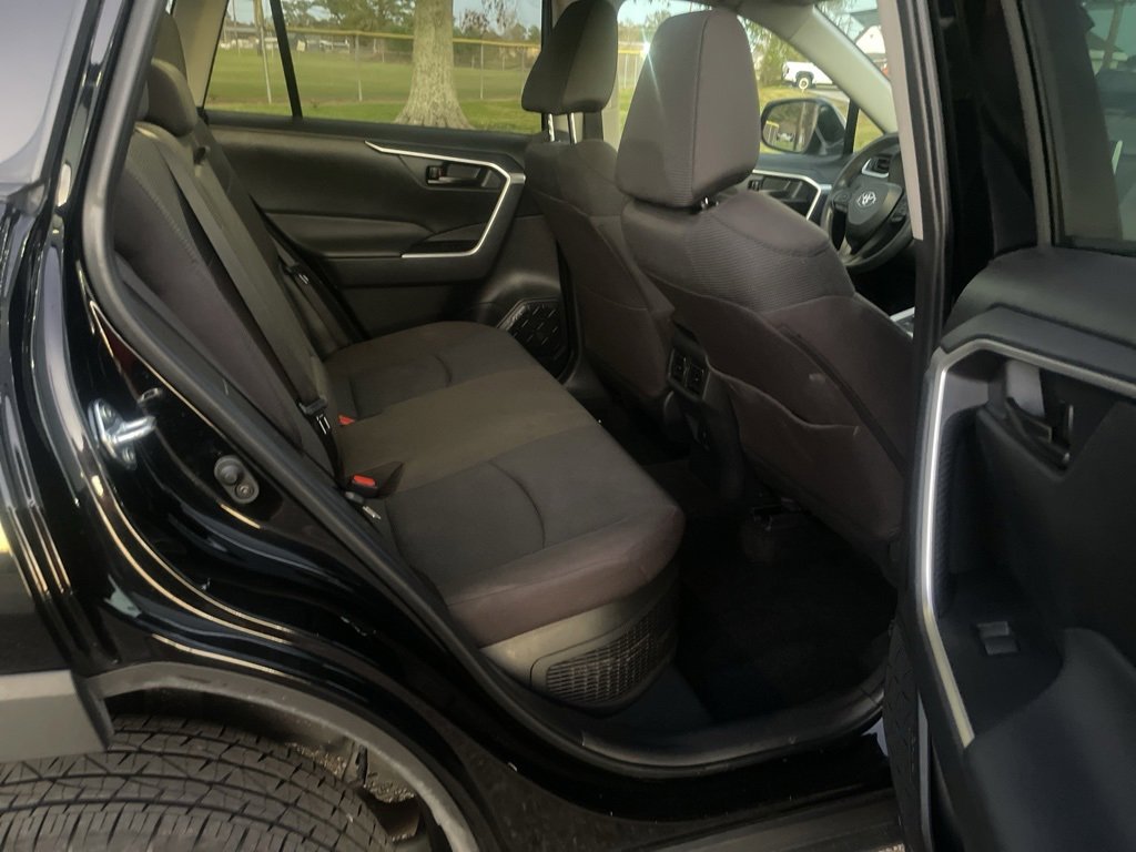 Used 2025 Toyota RAV4 LE image 14