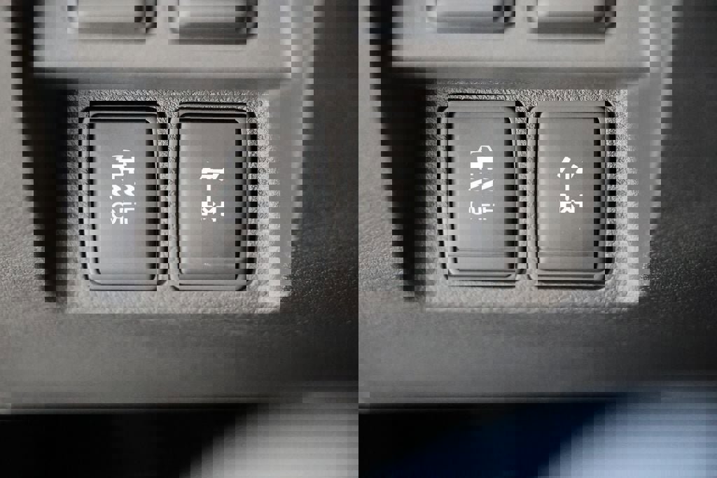 Used 2023 Nissan Frontier PRO-4X w/ Pro-4X Premium Package image 35