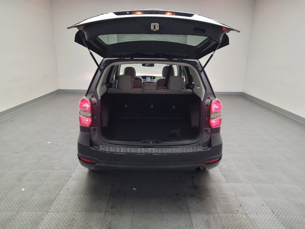 Used 2016 Subaru Forester 2.5i Premium w/ All-Weather Package AWD/4WD image 29