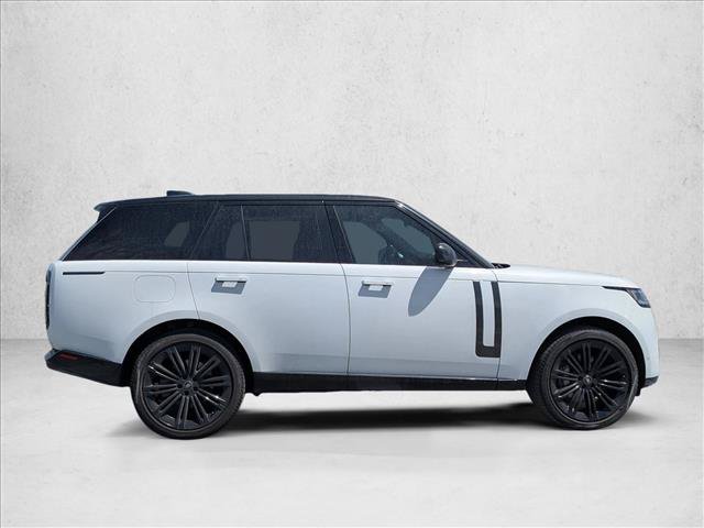 Used 2023 Land Rover Range Rover SE AWD/4WD image 4