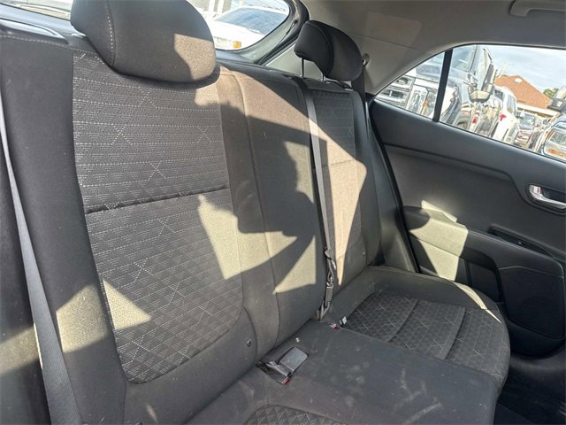 Used 2021 Kia Rio S image 12
