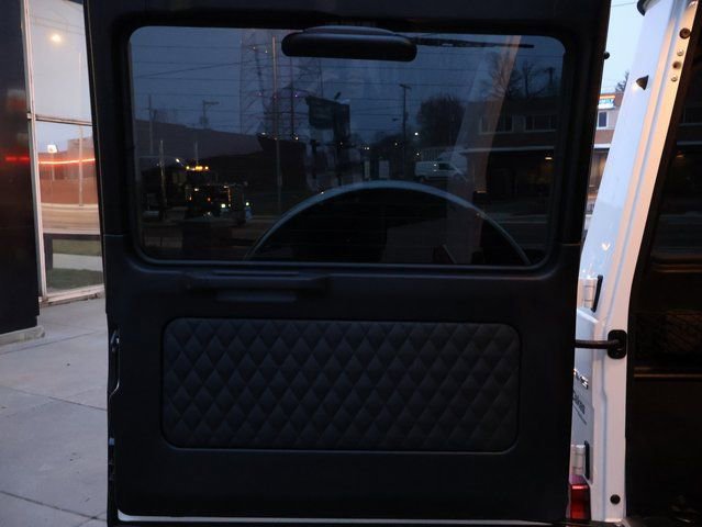 Used 2016 Mercedes-Benz G 63 AMG 4MATIC image 19